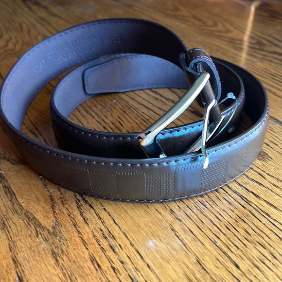 NWOT  leather belt, Large - Picture 2 of 11
